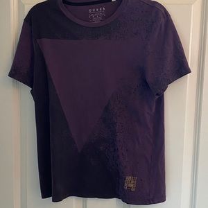 Guess T-shirt